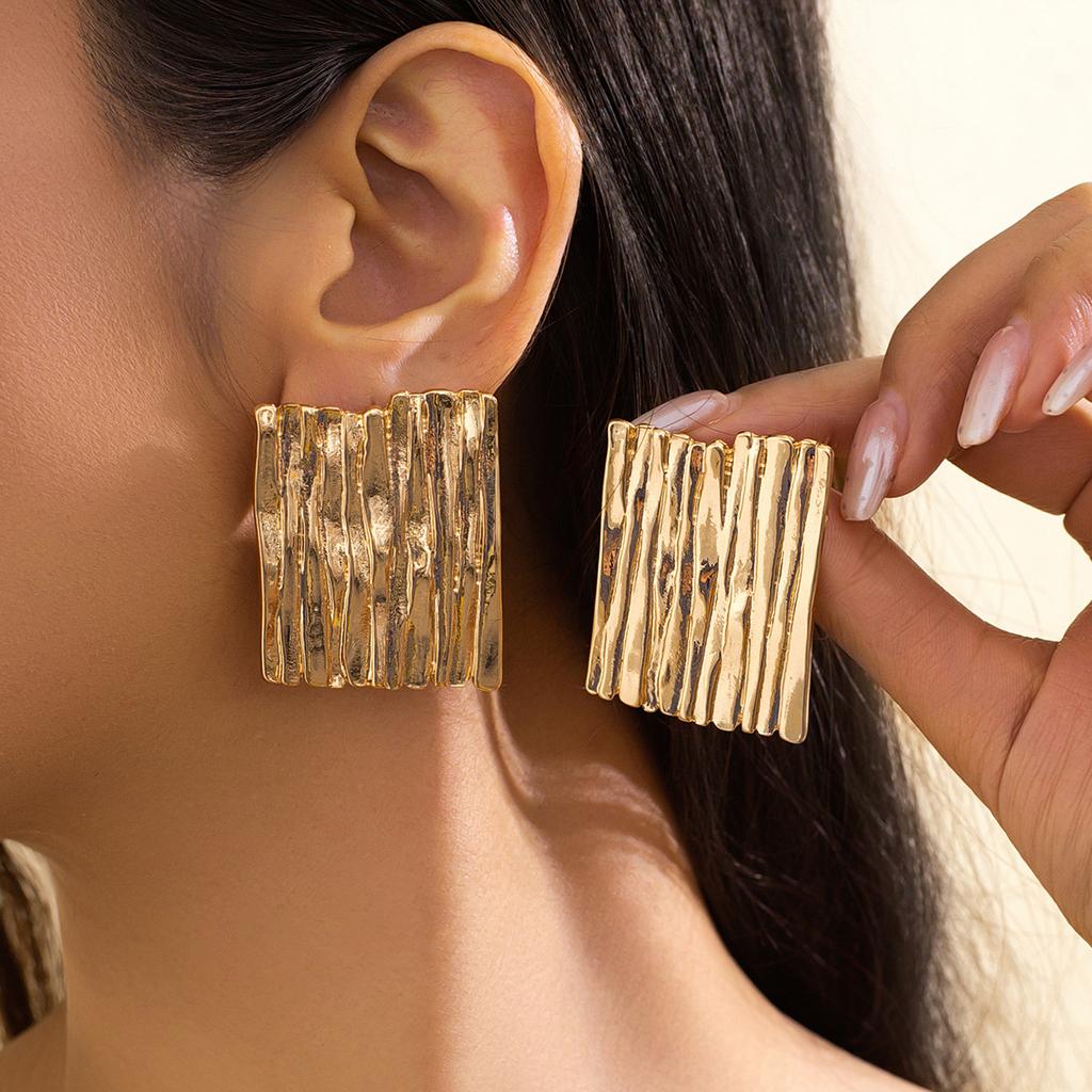 Fashion Versatile Fan Irregular Stud Earrings Women's Alloy Conch Folded Earrings Earrings