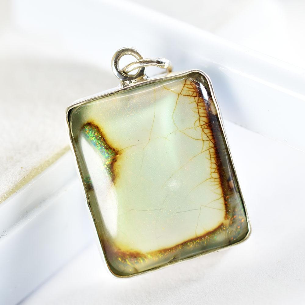 Quality Natural Opal Emerald Pendant 39 ct 925 Sterling Silver Gemstone Jewelry Gift