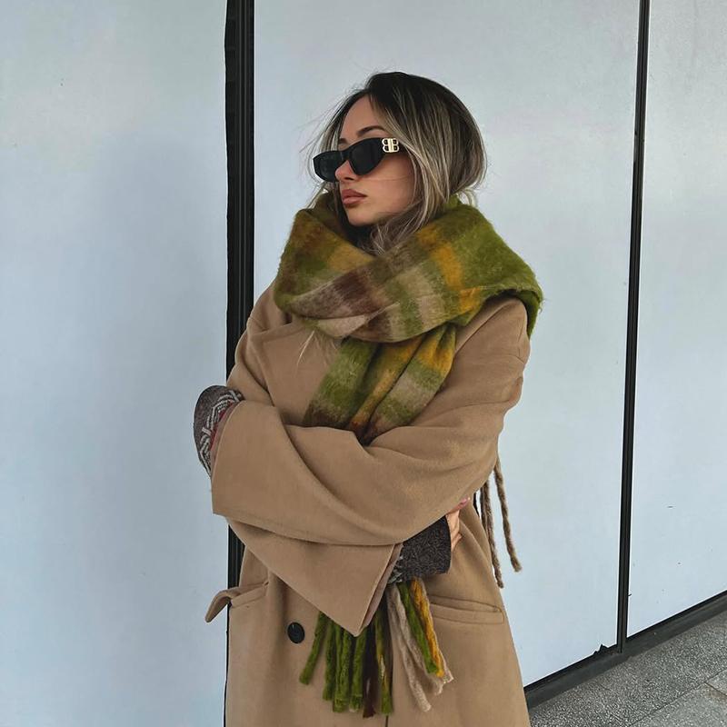 Fashion Green Women Winter Scarf Imitation Cashmere Thicken Long Shawls Neck Warm Tassel Echarpe Stoles Pashmina Luxury