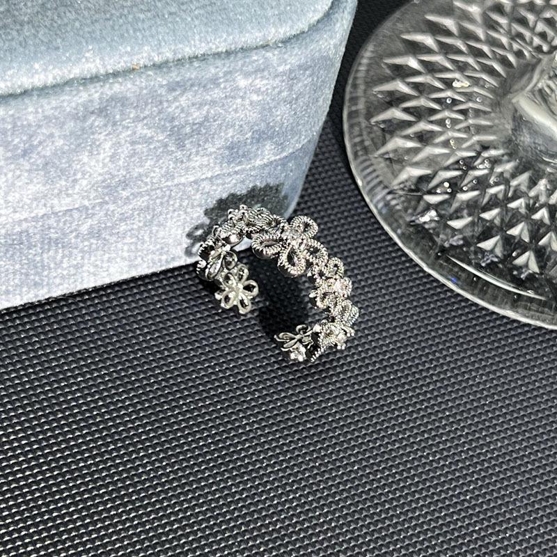 Full of diamonds hollow flower brushed personality retro atmosphere fashion ring cold wind niche simple versatile ring
