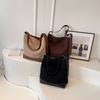 Large Capacity Fashion High Sense Retro Tote Bag Commuting Out Single Shoulder Oblique Span Bucket Big Bag