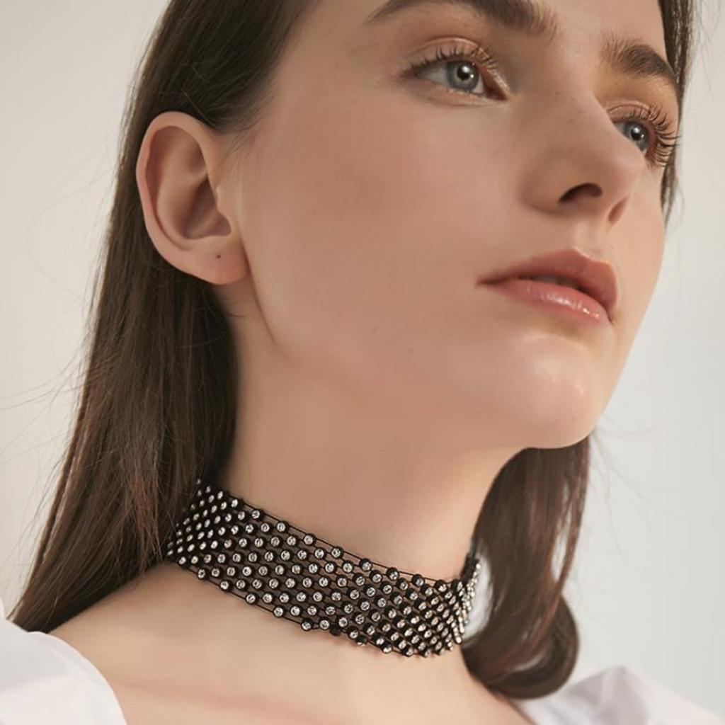 Shiny Multi-row Zircon Long Tassel Clavicle Chain Female Personality Neck Strap Black Retro Necklace