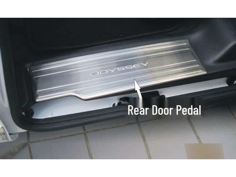 Светодиодные светящиеся накладки на пороги для 15 Odyssey - Модификация приветственной педали