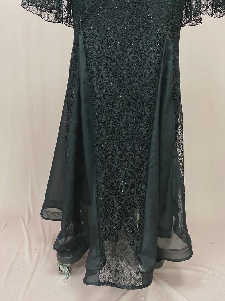 Элегантное черное вечернее платье с кружевом «рыбий хвост» — летняя коллекция 2025 г.