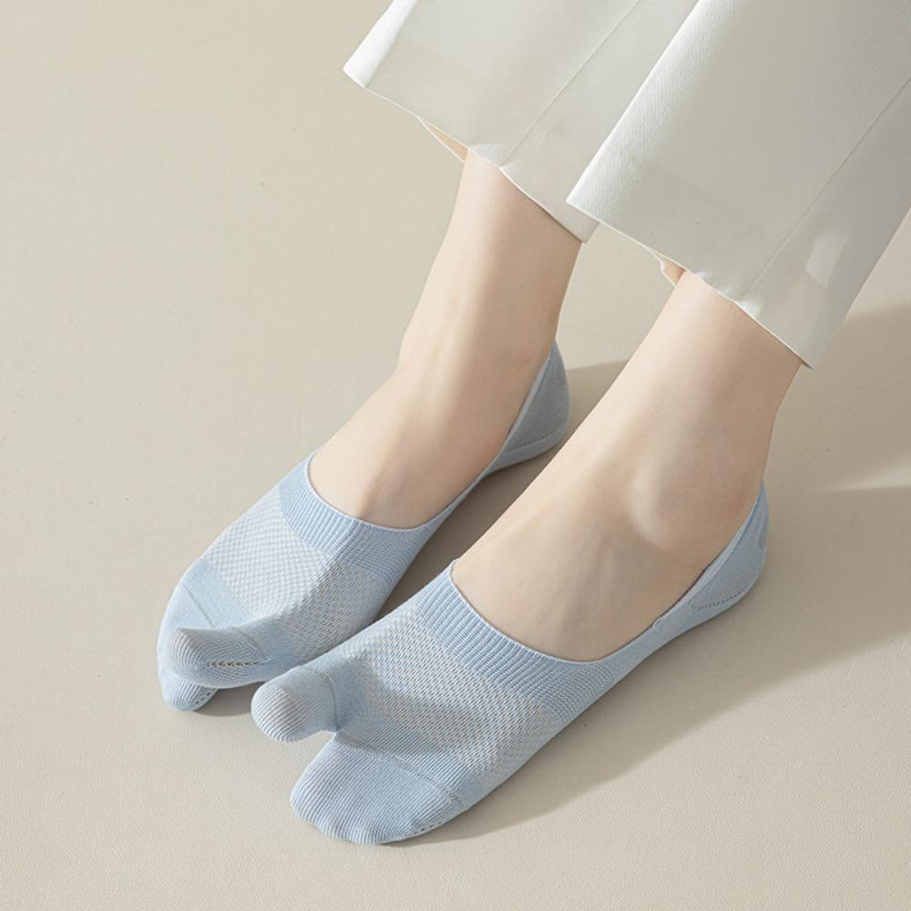 Cotton Separate Toe Boat Socks Low Cut Non-slip Two Toe Socks Casual Invisible Tabi Socks  Female