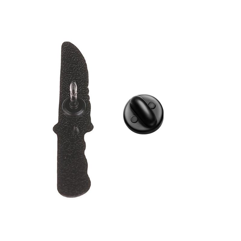 Halloween Knife Axe Badges Horror Bloody Cleaver Saw Enamel Pin Creepy Backpack Brooch Spooky Gothic Accessories