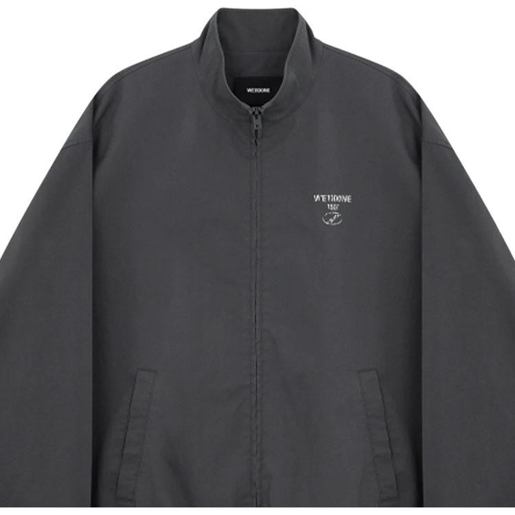 We11done Fw26 1506 Logo Stand Collar Zip Long Sleeve Fashion Casual Jacket Unisex Jacket WD-JP2-26-900-U-CH