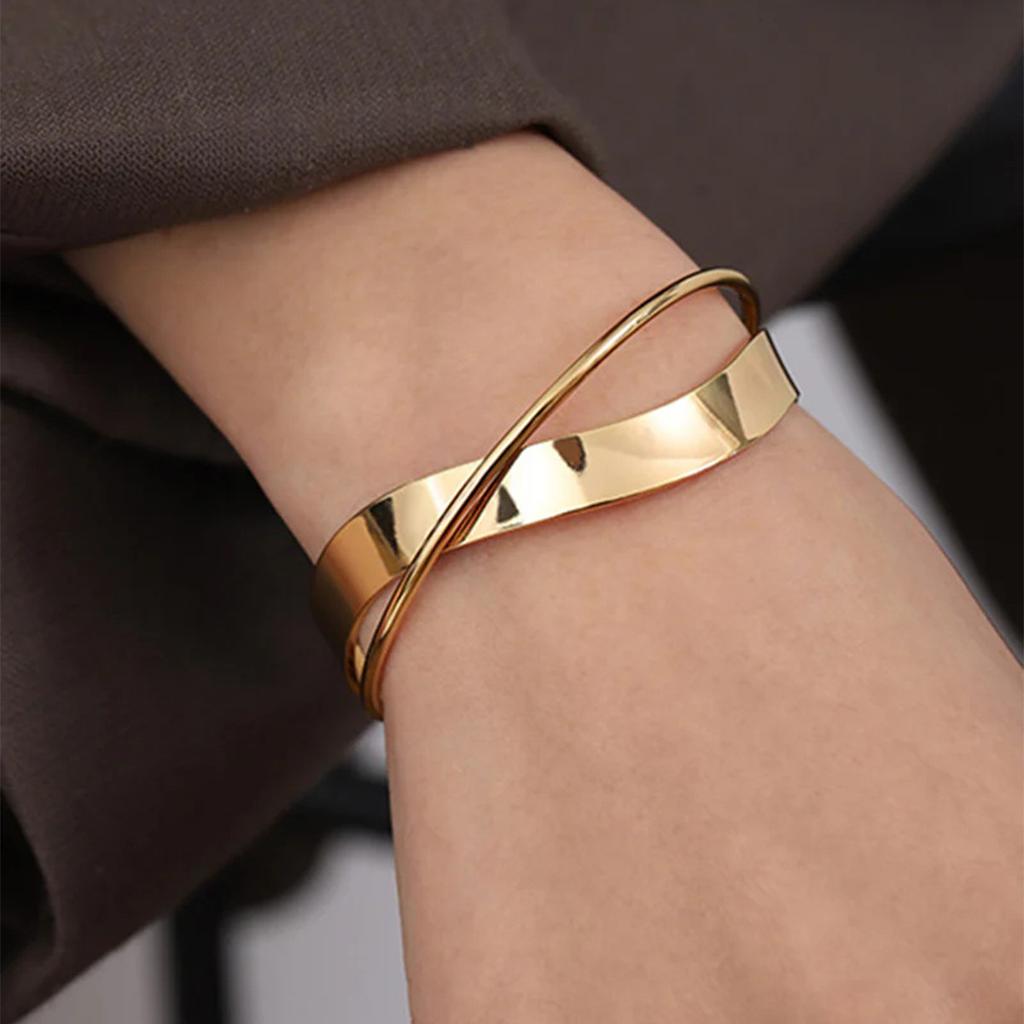 Yori Минималистичный Нержавеющая Сталь Металл Неправильной Формы 18K Золотое PVD Браслет Манжета Отличительные Украшения Оптом 2025
