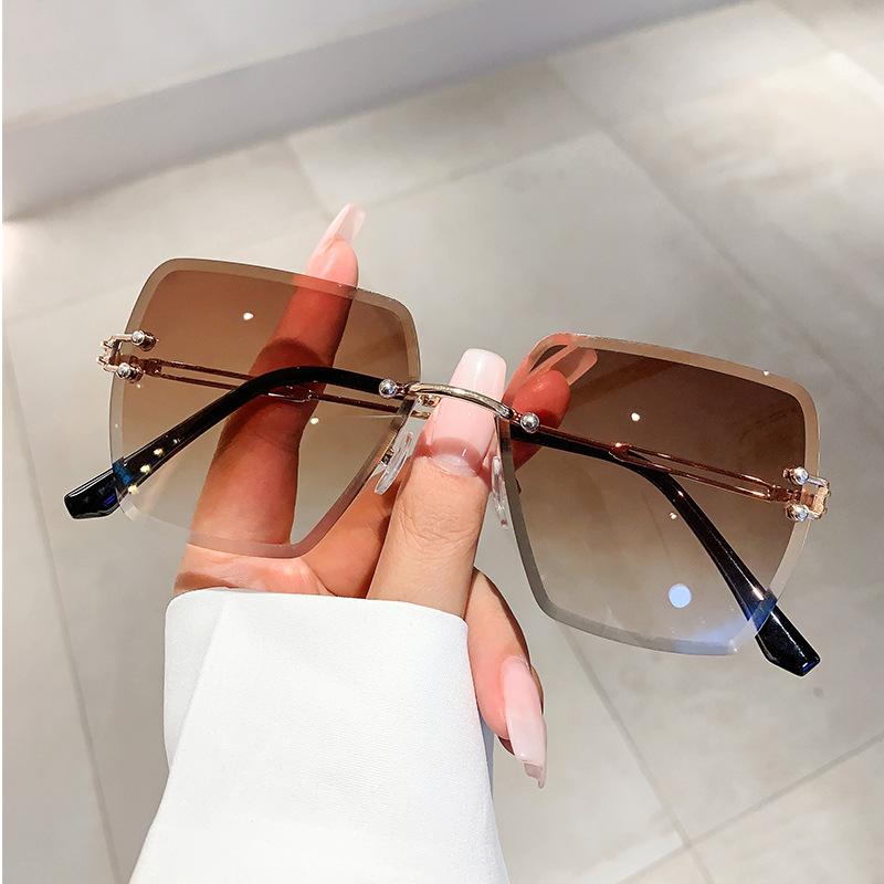 Винтажные Дизайнерские Безободковые Металлические Квадратные Солнцезащитные Очки Женские Солнцезащитные Очки Для Мужчин Модные Панк Мода Роскошные Женские Режущие Тени