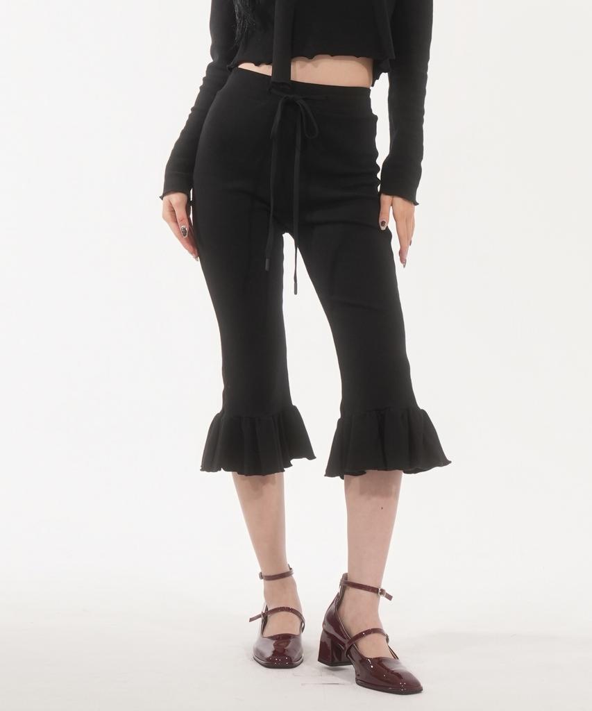 FANYOUNG Frill Capri Pants Black