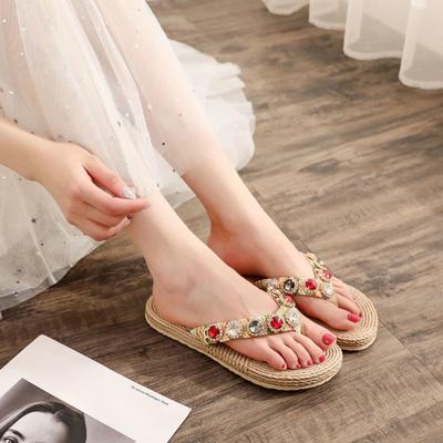 Обувь Пляжные Шлепанцы Новая Мода Женские Тапочки И Женские Сандалии Оптом Водонепроницаемые Легкие В Носке Высокое Качество