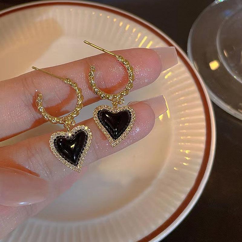 Серебряные серьги-кисточки с жемчугом и иглами - модные универсальные женские украшения