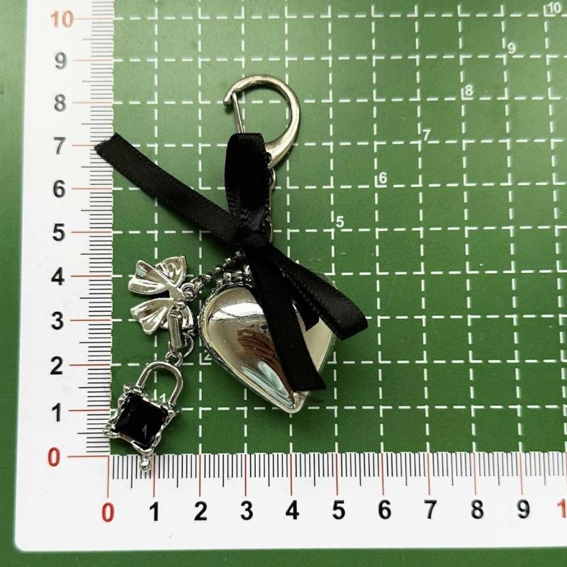 Delicate Heart Bag Pendant Elegant Heart Keyring Stylish Bowknot Pendant Charm Accessory for Bag and Key