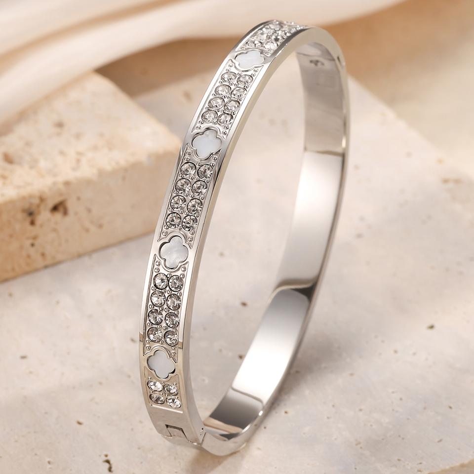 Htpwe Stainless Steel Four-leaf Clover Shell Inlaid Zirconium Bracelet Women's Plated 18k Gold Couple Holiday Bracelet Zircon