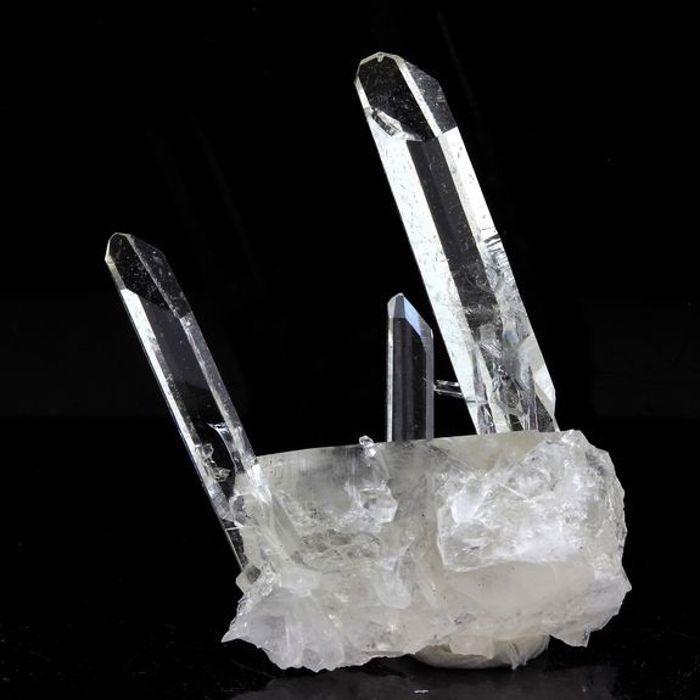 Pierres et Minéraux. Quartz + Chalcopyrite. 78.0 ct. La Gardette Mine, Bourg d'Oisans, Isère, France.