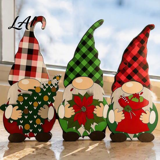 Christmas Window Display Ornaments 3Pcs/Set Wooden Gnome Ornaments Faceless Figurines with Plaid Hats Traditional Winter Holiday Accents Rustic