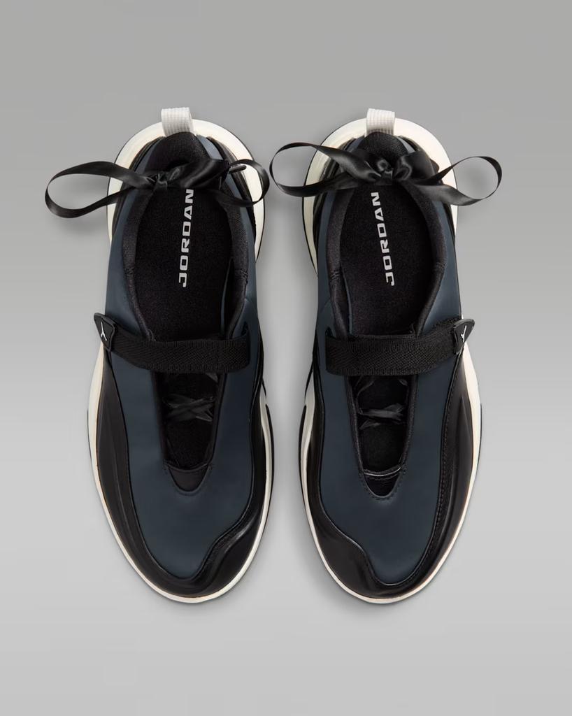 IB8597-001 Nike Jordan Pointe Черный Парус (Женский)