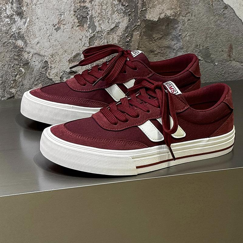 Мужские дышащие парусиновые кеды для скейтбординга 2025 Новые уличные модные удобные плоские кроссовки для бега на шнуровке Мужские теннисные туфли Zapatillas