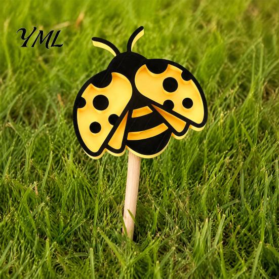 Eco Friendly Yard Accessories Insect Water Feeder, Bee Dish, Garden Pollinator Drinking Bowl, Safe Points or Ladybug Shape Cup for Bees Butterflies