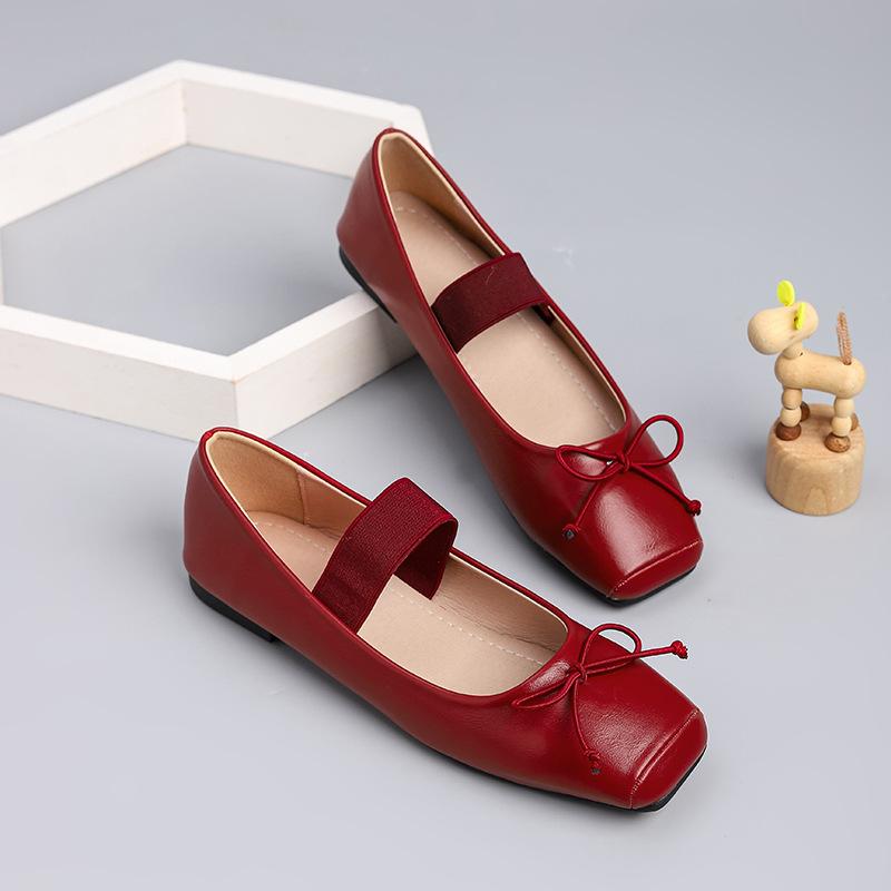 IPPEUM Туфли Мэри Джейн Женские Балетки Большой Размер 44 Туфли-лодочки с Квадратным Носком На Плоской Подошве 2025 Новые Туфли Балерины