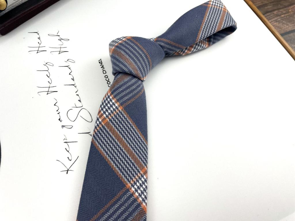 Men'S And Women'S Japanese Retro British 6Cm Narrow Tie Coffee Color Gray Blue Casual Grid, Get Married At Work