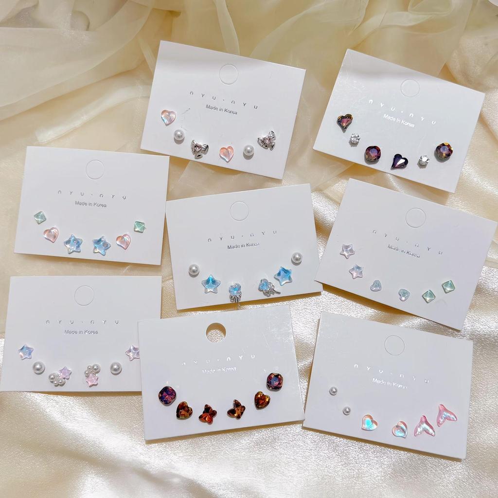 Модный комплект мини-сережек с блестками для женщин — универсальный, четкий дизайн