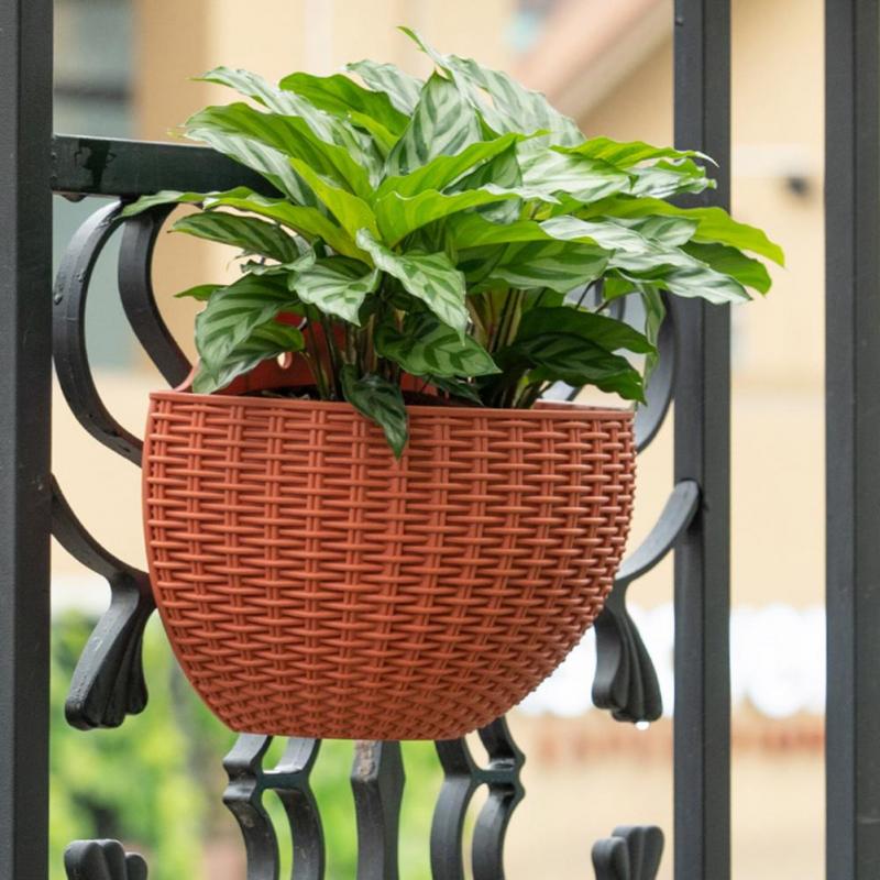 Цветочный горшок с крючками Изысканная настенная пластиковая настенная подвесная корзина Цветочный горшок для наружного сада Балконное ведро для цветов Домашний декор Новый