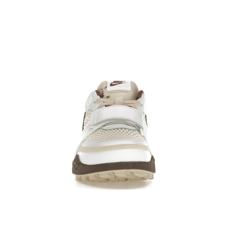 Travis Scott X Nike Zoom Field Jaxx Light Chocolate Unisex Sneakers White HQ3073-100