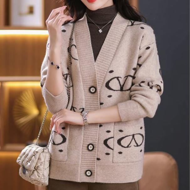 Women's Knitted Cardigan Sweater Autumn and Winter Thickened Plus Size Knitted Cardigan Loose Letter Print Knitted Jacket Outwear