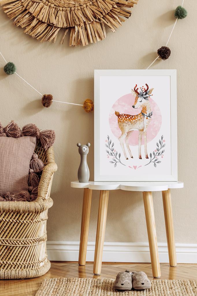 Плакат олень розовый постеры