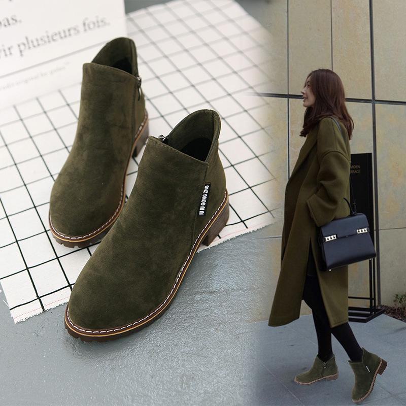 2022 Autumn/Winter Women's Frosted Short Boots: British Martin Style, Fashionable Thick Heel, Trendy Cotton Boots.