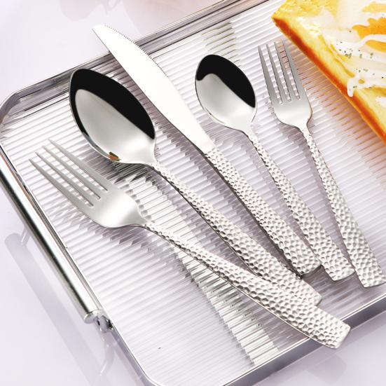 Western Food Tableware Stainless Steel Serrated Steak Knife Sharp Fork Tines Curved Spoon Dishwasher Safe Hammered Texture