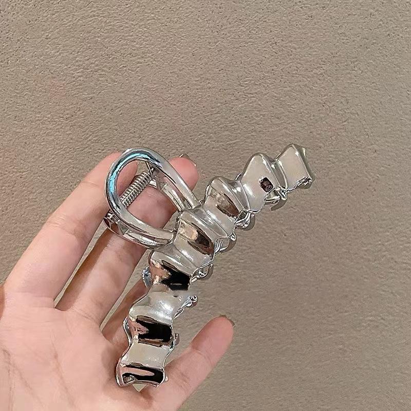 Металлическая заколка для волос в виде акулы высокого класса - Элегантная заколка-бант