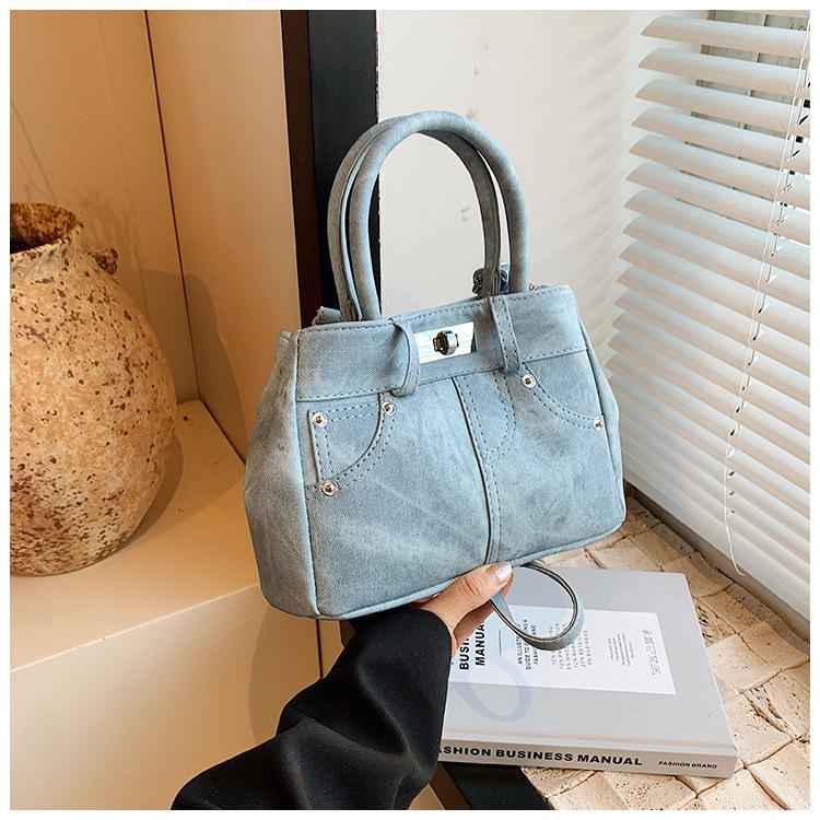 Модная портативная большая женская сумка для поездок на работу 2024 года, новая трендовая ретро-универсальная сумка-мессенджер премиум-класса через плечо