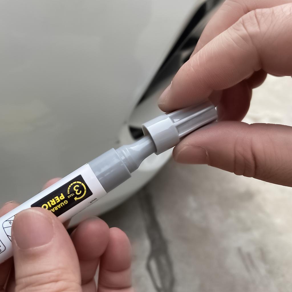 Touch Up Paint for Cars Paint Scratch Repair with Polish Pen, Waterproof Auto Scratch Remover Pen(New