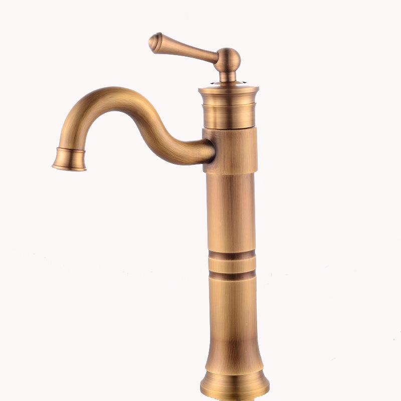 Полностью медный вращающийся смеситель для раковины в европейском стиле выше и ниже счетчика в стиле ретро