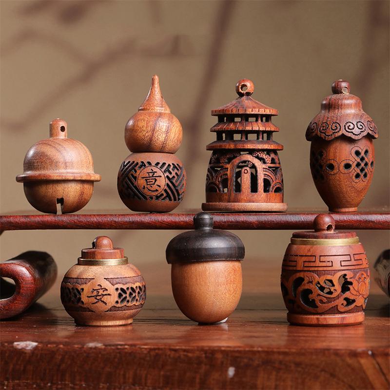 Натуральное дерево Форма лотоса Флакон для духов Благовония Расширяющийся Мини Сандаловое дерево Портативная Герметичная Банка Подвеска Контейнер Помандер