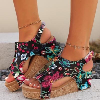 Мода Летние новые модные сандалии на высокой платформе в китайском стиле с цветочным мотивом большого размера в стиле кэжуал из Европы и Америки