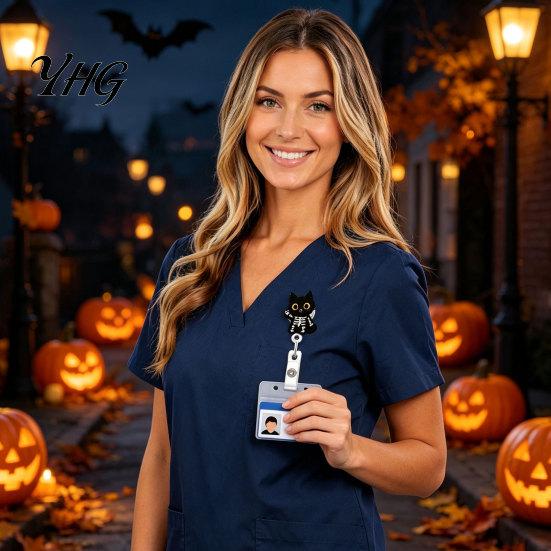 Halloween Badge Clip Black Cat Pumpkin Reel, Retractable with 360 Degree Rotating Clip, Id Card Acrylic Decorative Reel for ID Holder And Nurse