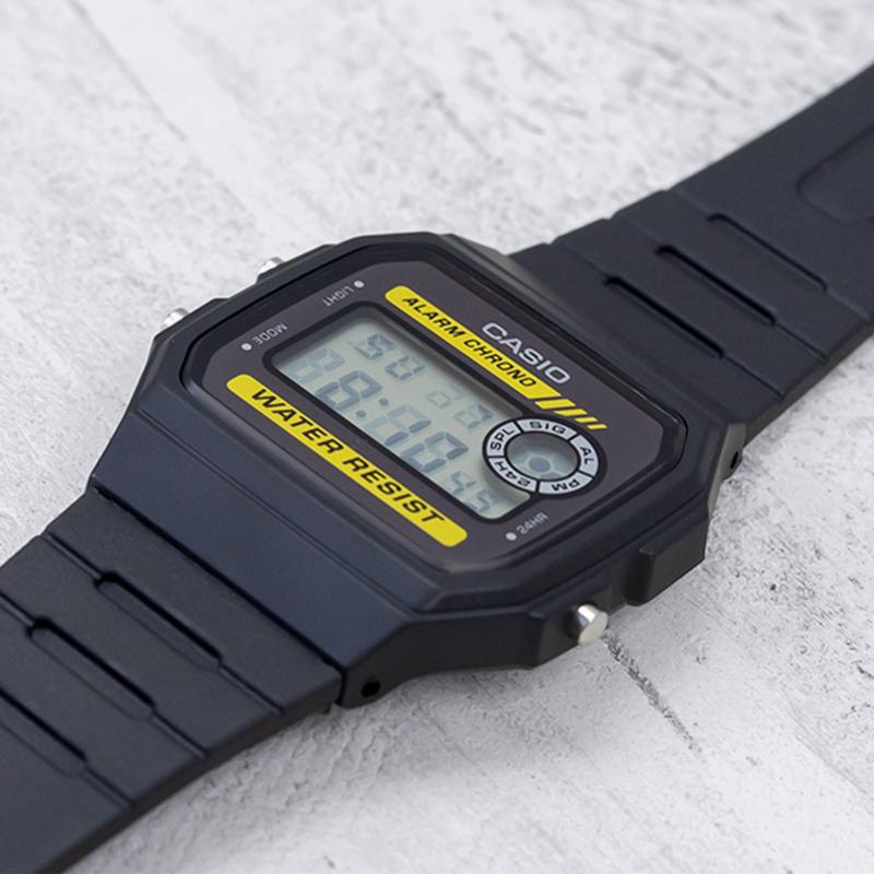 Casio Серия ДЖИНСЫ модный тренд простой ретро классический маленький квадрат десять лет мощность ЖК-дисплей спортивный водонепроницаемый кварцевый механизм японский F-94WA-9G