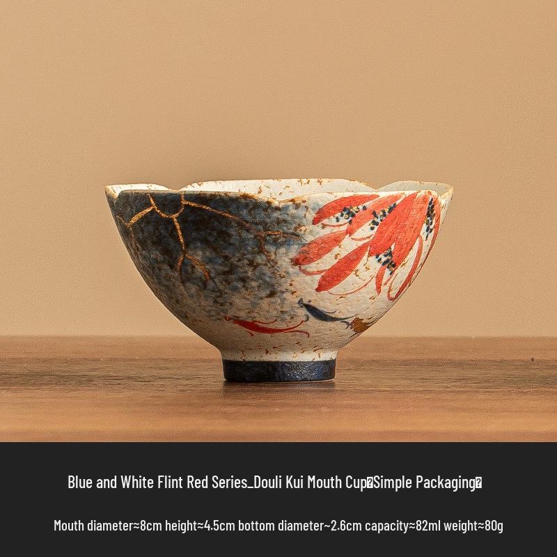 Расписанная вручную золоченая керамическая пиала с кои и лотосом