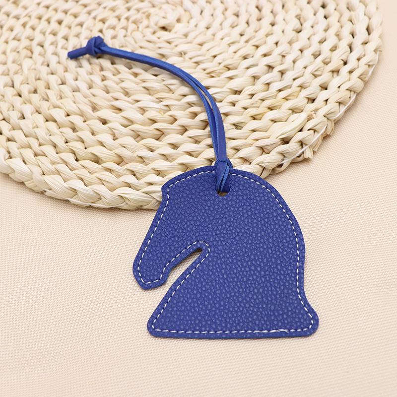 Модный кожаный милый креативный персонализированный брелок в виде головы лошади для дам, рюкзака, подвески, сумки, аксессуары