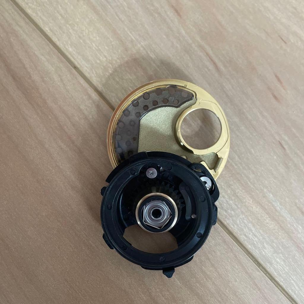 Б/у SHIMANO 15 CALCUTTA CONQUEST 100HG