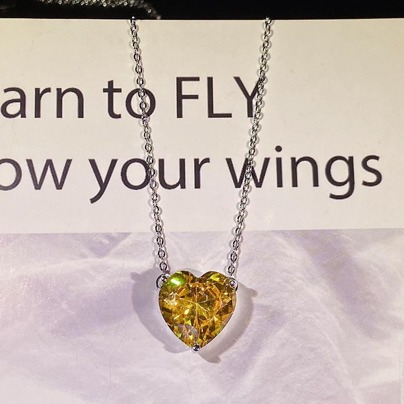 925 Стерлинговое серебро Короткое ожерелье простое Сердце Драгоценный камень Изумруд Бриллиант Рубин Аквамарин Белое золото Ожерелье Женские украшения Подарок для вечеринки