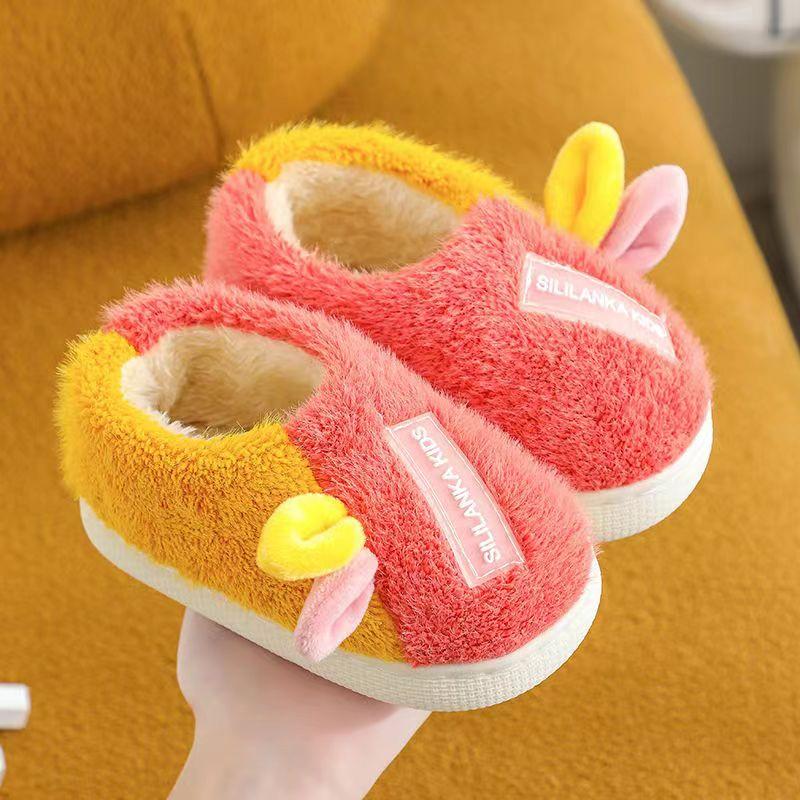 Детские хлопковые тапочки, милые домашние теплые нескользящие детские меховые тапочки с героями мультфильмов, модные домашние мягкие тапочки