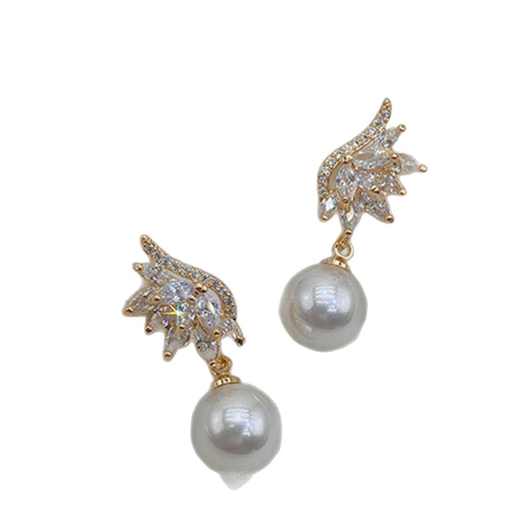 Personality classic angel wings pearl earrings women's Japanese and Korean temperament personality versatile tide earrings elegant Internet celebrity