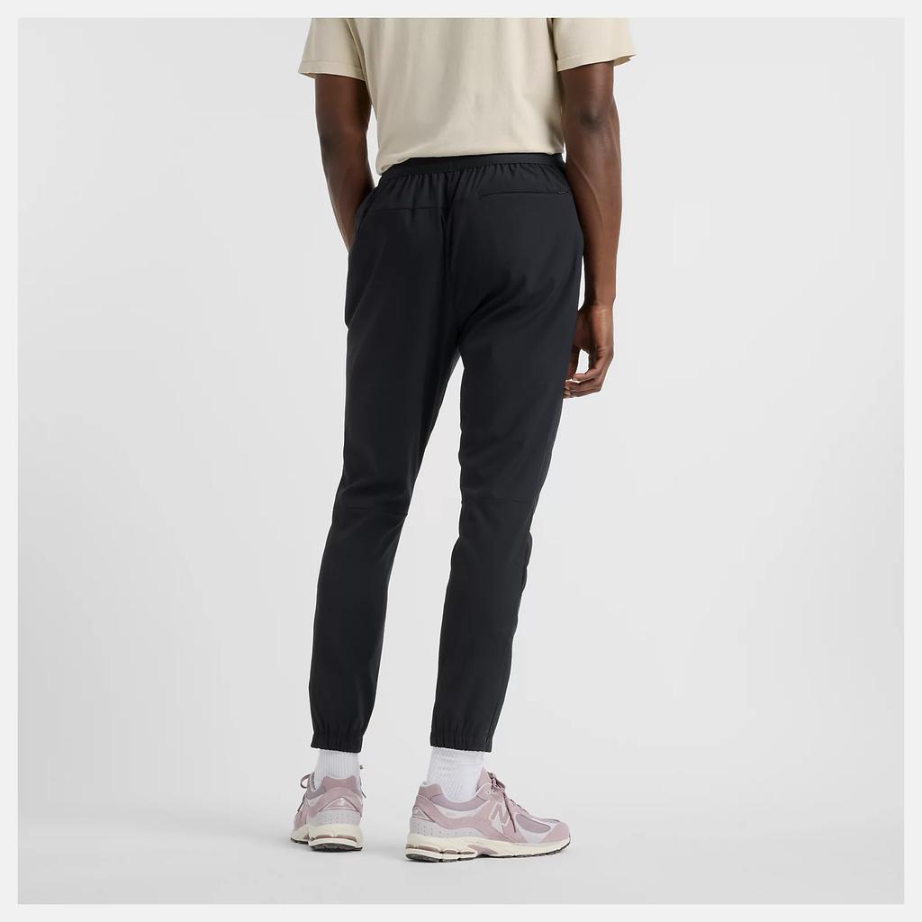 New Balance Спортивные штаны с эластичным поясом MP51065-BK