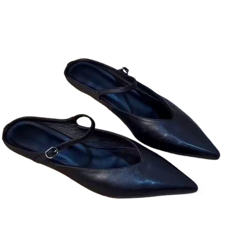 Fashion 2025 Summer New Closed Toe Women's Slippers Fashion Buckle Pointed Toe Low Heel Sandals Outdoor Casual Daily Dress Slippers