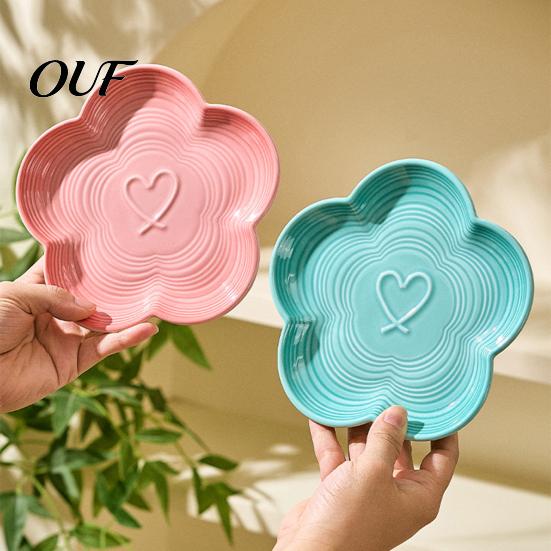 Anti-spill Cat Bowl Elevated Ceramic Pet with Raised Stand, Flower Shape Whisker Friendly Neck Strain Relief Feeder Feeding Plate for Protection, Anti