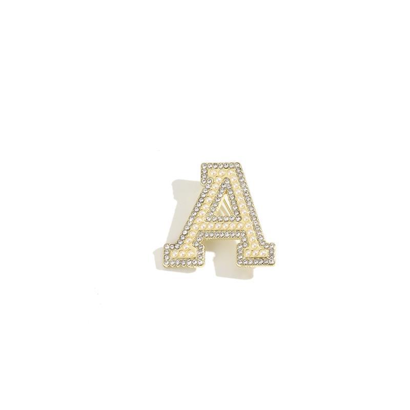 Crystal Rhinestone Pearl A-Z 26 Letters Brooch Women English Alphabet Brooch Pin Corsage Collar Jewelry Clothes Bag Decor Gifts